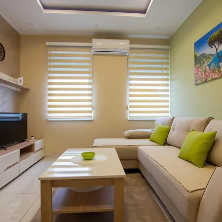 Jana Apartmani Belgrado Esterno foto