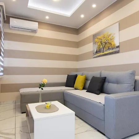 Jana Apartmani Belgrado Esterno foto
