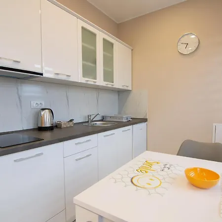 Jana Apartmani Belgrado Esterno foto