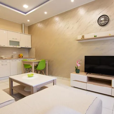 Jana Apartmani Belgrado Esterno foto