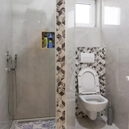 Jana Apartmani Belgrado Esterno foto